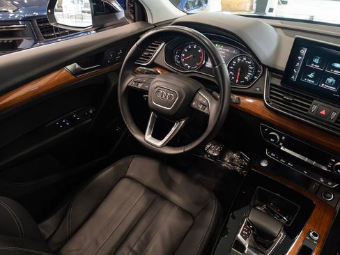 Used 2023 Audi Q5 2.0T Premium AWD/4WD image 10