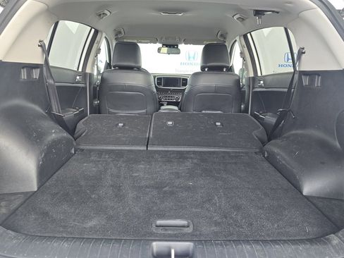 Used 2021 Kia Sportage LX image 46