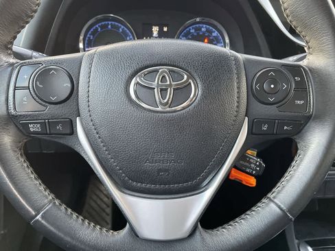 Used 2017 Toyota Corolla SE image 10