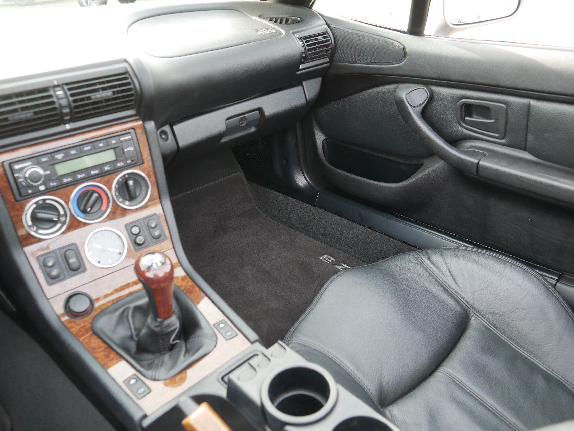 Used 2002 BMW Z3 2.5i RWD image 11
