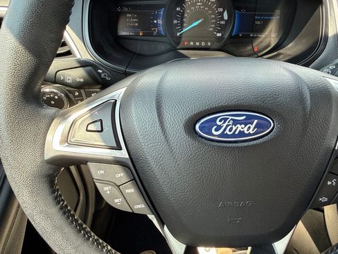 Certified 2023 Ford Edge SEL w/ Convenience Package AWD/4WD image 23