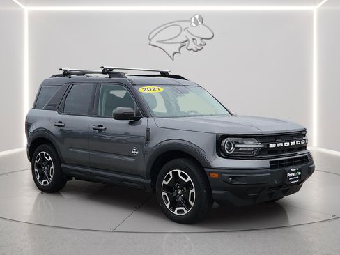 Used 2021 Ford Bronco Sport Outer Banks AWD/4WD image 6