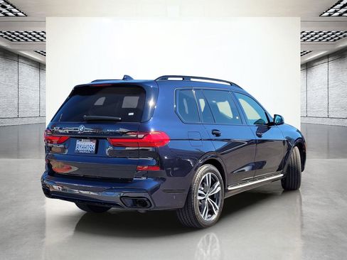 Certified 2022 BMW X7 xDrive40i w/ M Sport Package image 7
