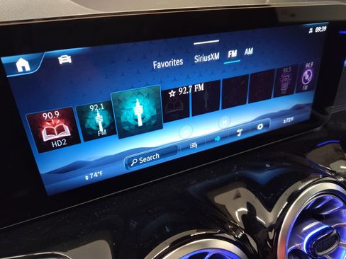 New 2026 Mercedes-Benz GLB 250 image 22