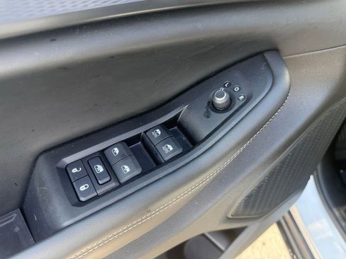 Certified 2024 Jeep Grand Cherokee Altitude AWD/4WD image 11