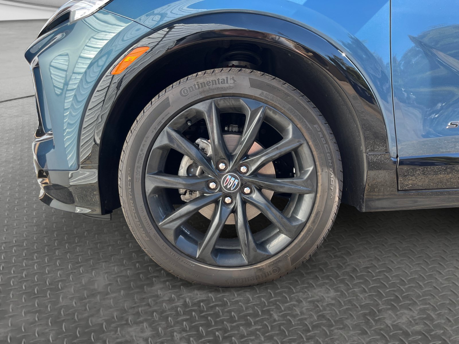 Used 2026 Buick Encore GX Sport Touring w/ Advanced Technology Package FWD image 16