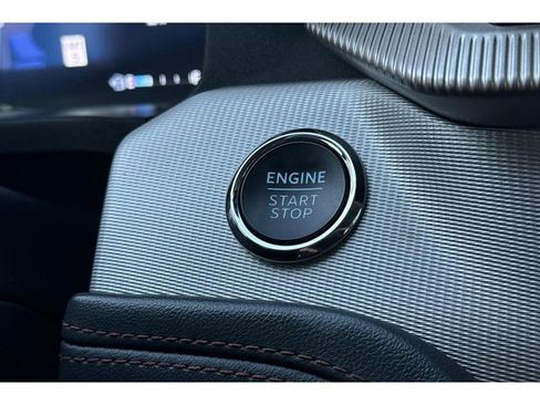 Used 2025 Ford Explorer Active image 26