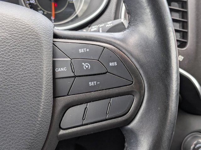 Used 2021 Jeep Cherokee Trailhawk AWD/4WD image 25