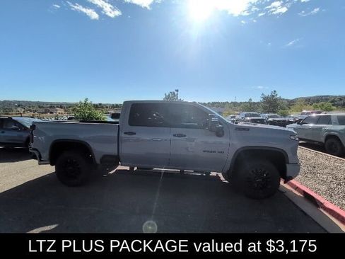 Used 2024 Chevrolet Silverado 2500 LTZ w/ LTZ Plus Package AWD/4WD image 4
