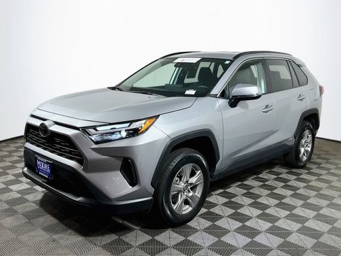Certified 2025 Toyota RAV4 XLE AWD/4WD image 3