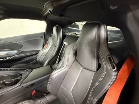 Used 2022 Chevrolet Corvette Stingray Coupe w/ Z51 Performance Package RWD image 16