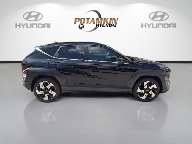 New 2026 Hyundai Kona Limited FWD image 4