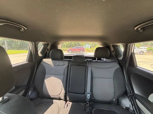 Used 2017 Kia Soul + FWD image 21