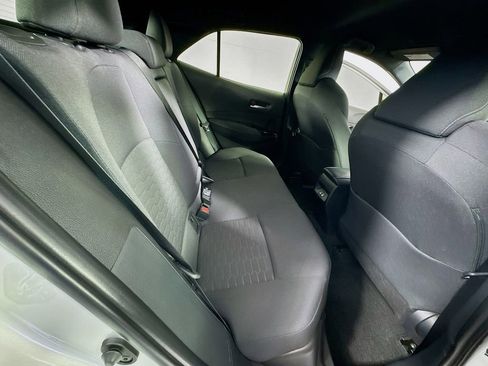 Used 2025 Toyota Corolla SE image 31