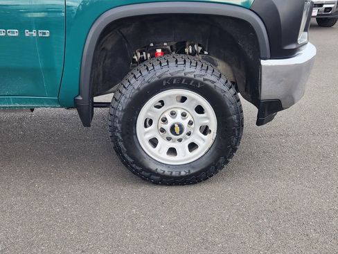 Used 2020 Chevrolet Silverado 3500 LT w/ Z71 Off-Road Package image 9