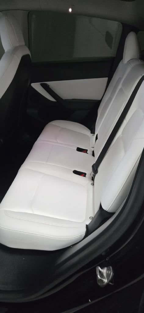 Used 2022 Tesla Model Y Performance AWD/4WD image 11