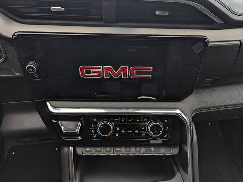 New 2026 GMC Sierra 1500 Denali AWD/4WD image 25