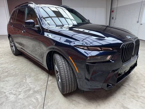 New 2026 BMW X7 xDrive40i image 7