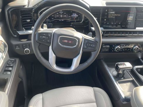 Certified 2025 GMC Sierra 1500 SLT w/ SLT Premium Plus Package AWD/4WD image 15