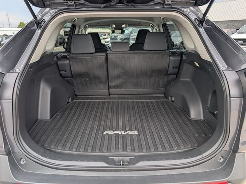 Used 2025 Toyota RAV4 LE FWD image 13