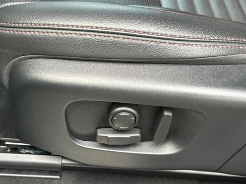 Used 2023 Land Rover Discovery Sport S R-Dynamic image 17