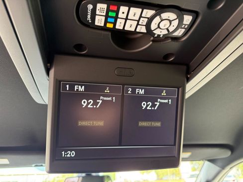 Used 2020 Dodge Grand Caravan SE FWD image 42