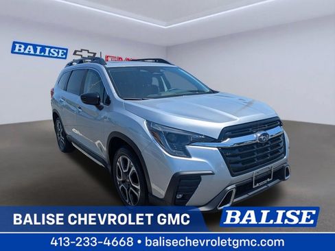 Used 2025 Subaru Ascent Touring AWD/4WD image 1