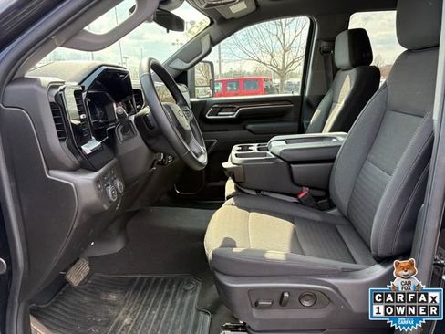 Used 2025 Chevrolet Silverado 2500 LT w/ Convenience Package image 8