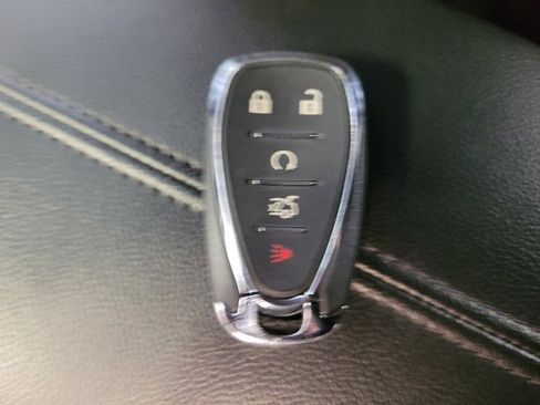 Used 2025 Chevrolet Malibu LT FWD image 32
