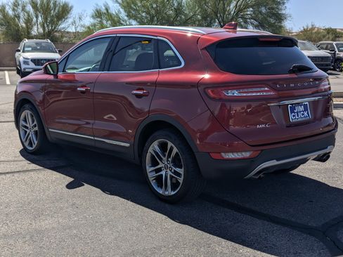 Used 2019 Lincoln MKC Reserve w/ MKC Climate Package AWD/4WD image 4