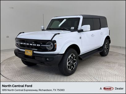 Certified 2025 Ford Bronco Outer Banks