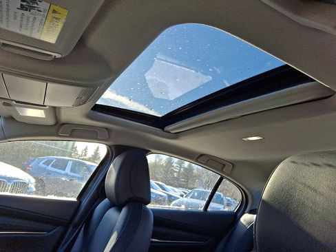 Used 2023 MAZDA MAZDA3 s image 15