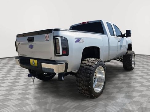 Used 2013 Chevrolet Silverado 1500 LT w/ All-Star Edition AWD/4WD image 4
