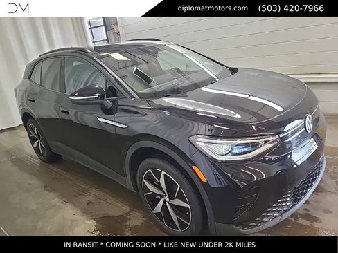 Used 2024 Volkswagen ID.4 Pro S image 3