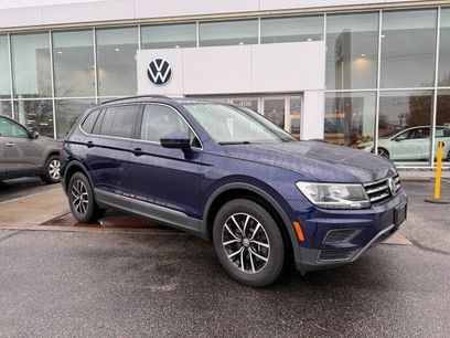 Certified 2021 Volkswagen Tiguan SE w/ Panoramic Sunroof Package