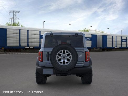 New 2025 Ford Bronco Badlands image 5