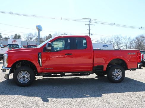 New 2026 Ford F250 XL AWD/4WD image 3