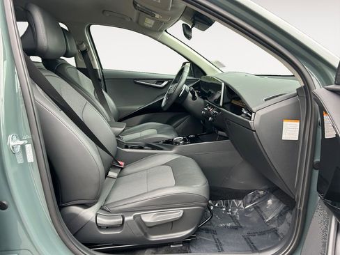 Used 2023 Kia Niro Wind image 11