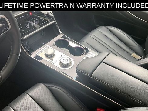 Used 2025 Genesis GV80 2.5T Standard AWD/4WD image 16