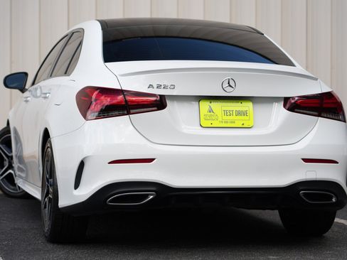 Used 2022 Mercedes-Benz A 220 w/ AMG Line image 4