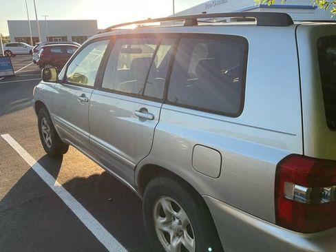 Used 2005 Toyota Highlander 2WD image 7
