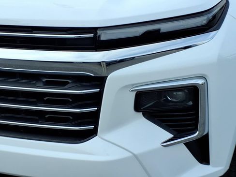 Used 2026 Chevrolet Traverse LT AWD/4WD image 8
