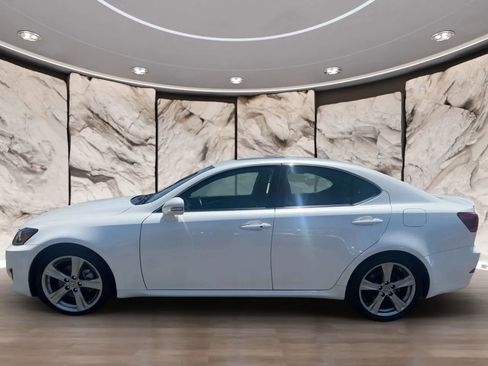 Used 2012 Lexus IS 250 image 3