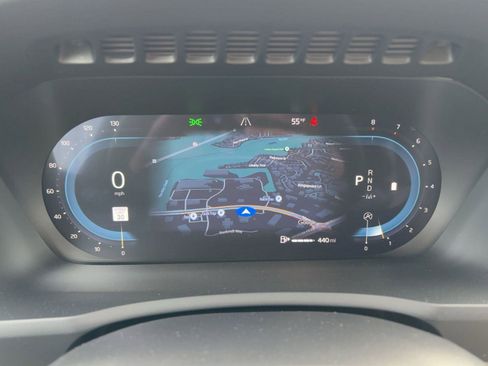 Certified 2025 Volvo XC90 B5 Plus image 18