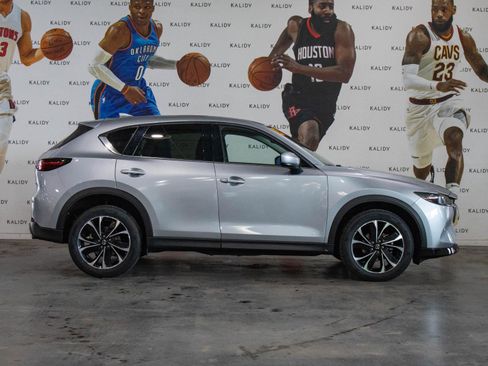 Used 2023 MAZDA CX-5 AWD 2.5 S w/ Premium Package image 18