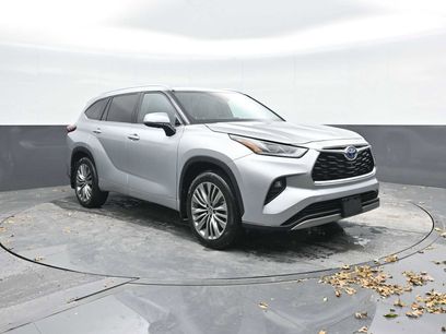 Used 2022 Toyota Highlander Platinum