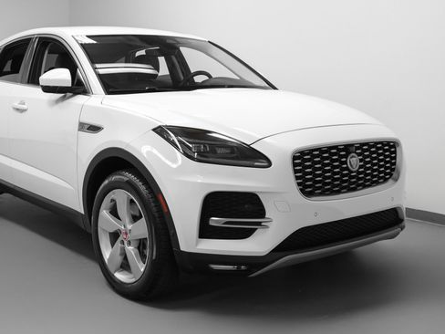 Used 2021 Jaguar E-PACE SE AWD/4WD image 9