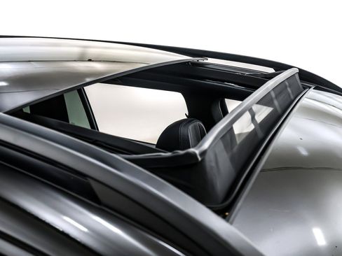 Used 2022 Mercedes-Benz GLS 450 4MATIC image 22