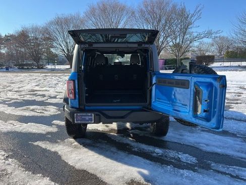 Used 2024 Ford Bronco Wildtrak image 30