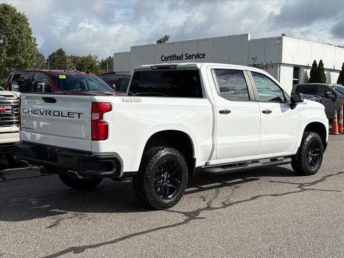 Certified 2021 Chevrolet Silverado 1500 LT Trail Boss image 2